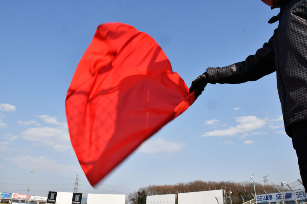 危険な腰痛とは？　腰痛のレッドフラッグについて