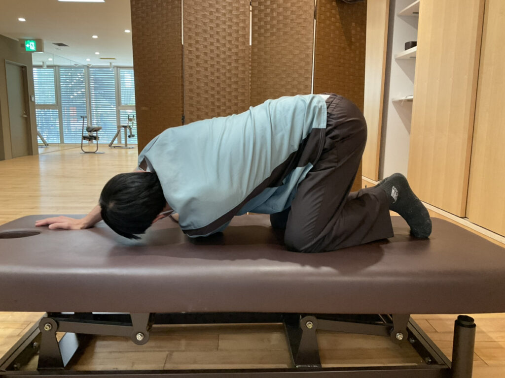 広背筋のストレッチ