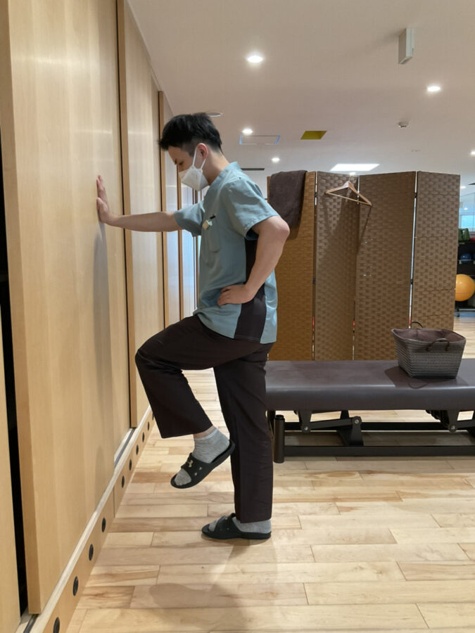 良い姿勢で歩くための体感トレーニング！